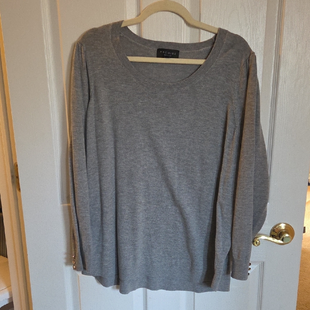 Premise Gray Long Sleeve Women's Top